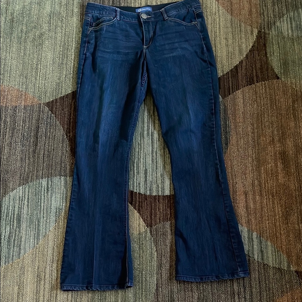 Democracy “Ab Solution” Itty Bitty Bootcut Jeans 14